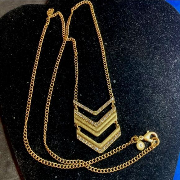 J Crew Goldtone Crystal Chevron Necklace NWOT 30" - Picture 1 of 9
